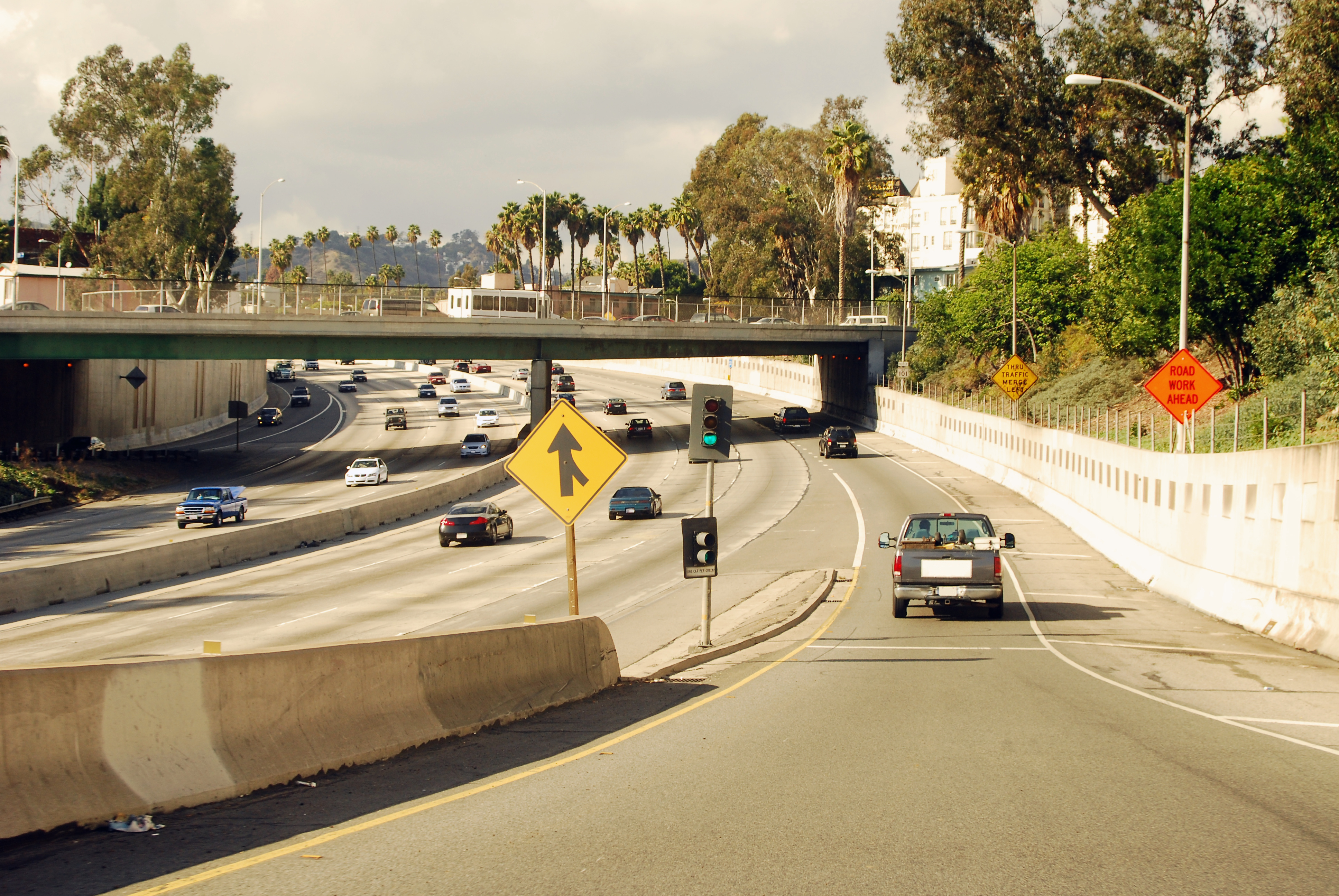 Tips For Changing Lanes And Merging Safely
