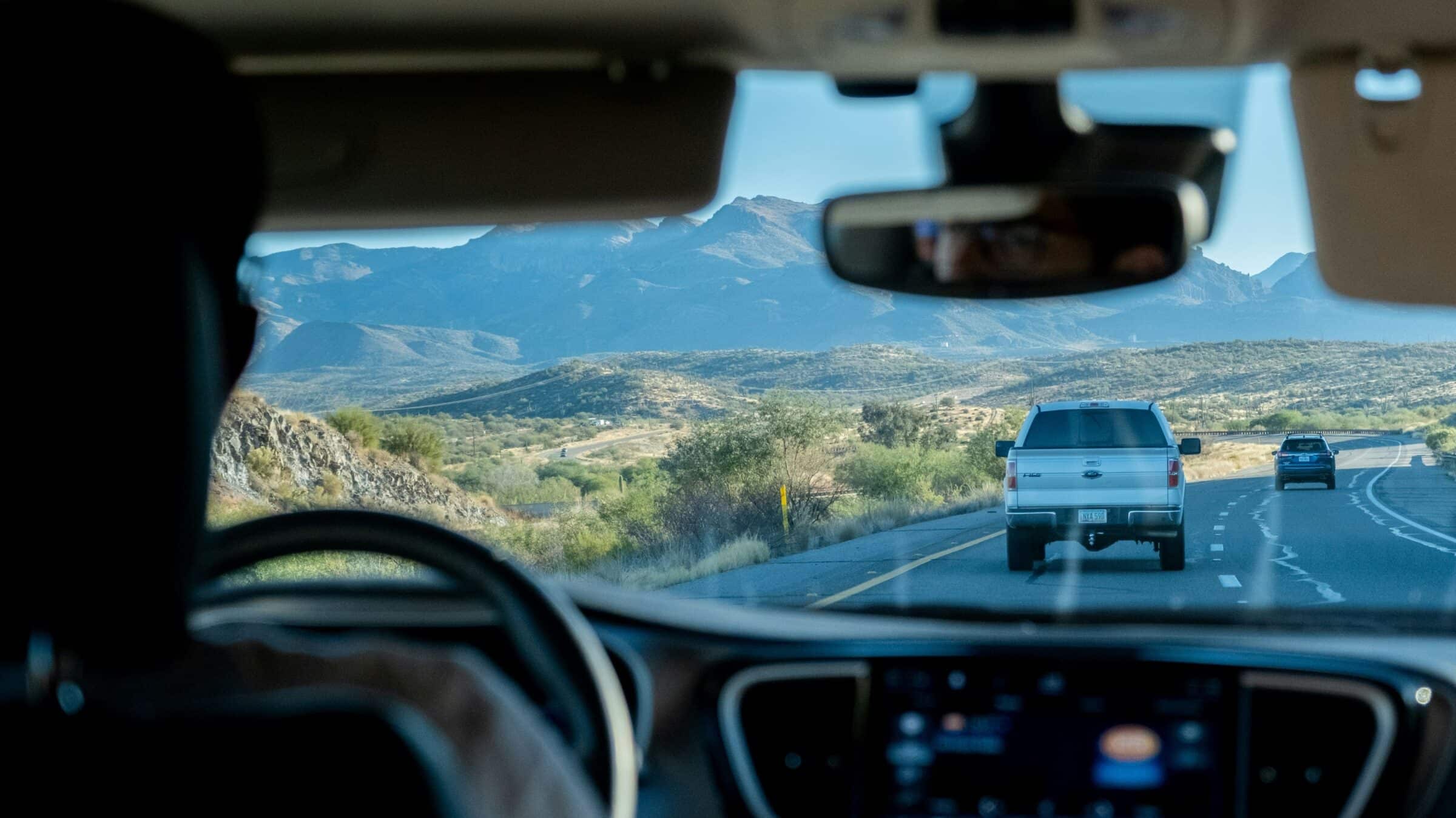 Blog How To Protect Yourself In A Car Accident Following Distance
